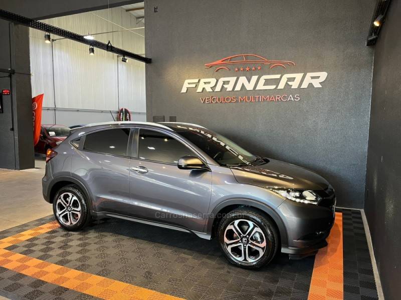 HONDA - HR-V - 2018/2018 - Cinza - R$ 107.900,00