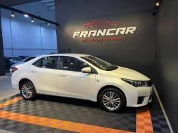 TOYOTA - COROLLA - 2015/2016 - Branca - R$ 89.900,00