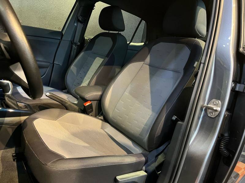 VOLKSWAGEN - T-CROSS - 2023/2024 - Cinza - R$ 125.900,00