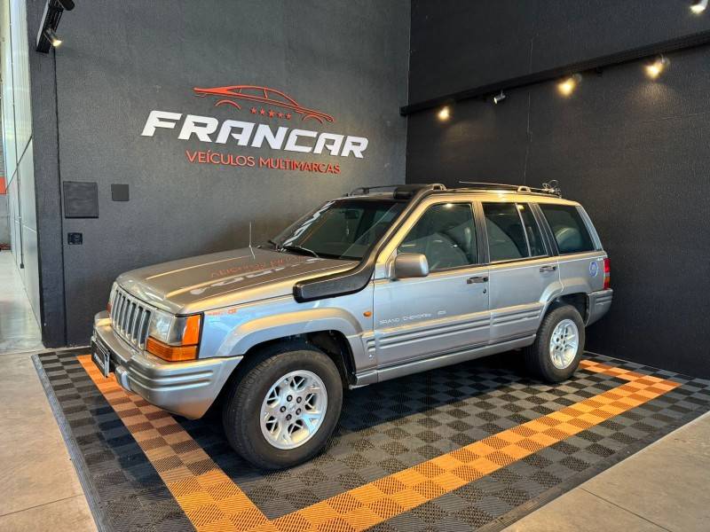 JEEP - GRAND CHEROKEE - 1997/1997 - Prata - R$ 45.900,00