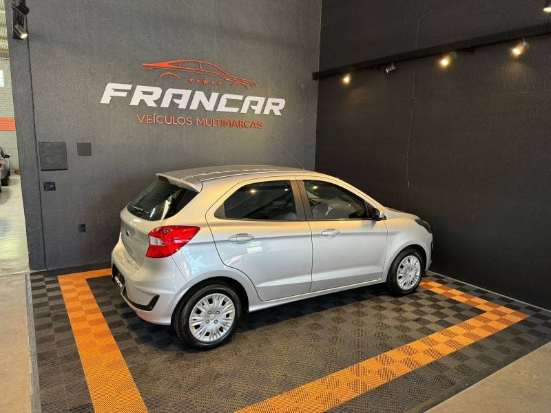 FORD - KA - 2018/2019 - Prata - R$ 48.900,00