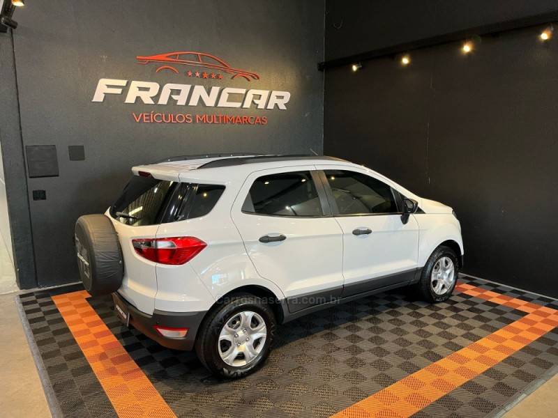 FORD - ECOSPORT - 2013/2014 - Branca - R$ 59.900,00