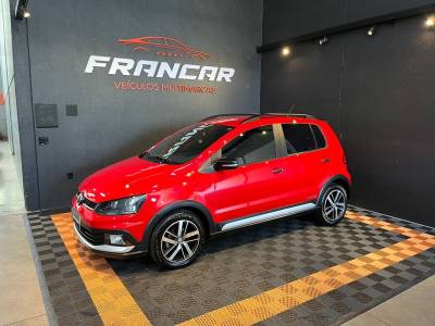 VOLKSWAGEN - FOX - 2019/2019 - Vermelha - R$ 67.900,00