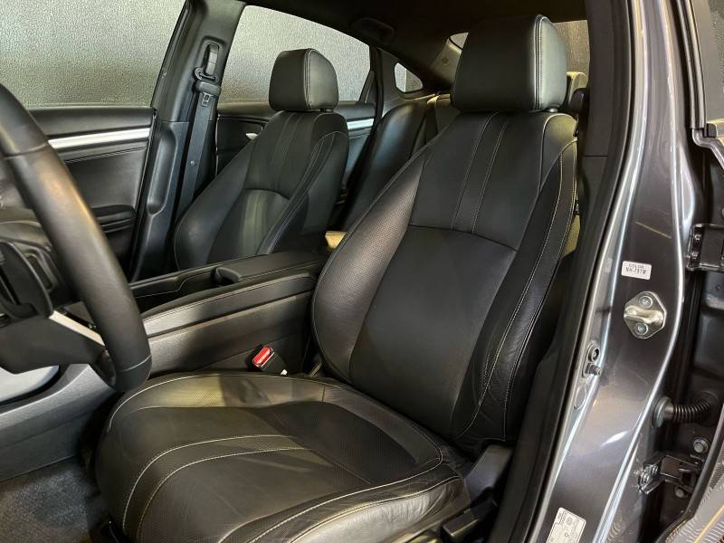 HONDA - CIVIC - 2019/2019 - Cinza - R$ 118.900,00