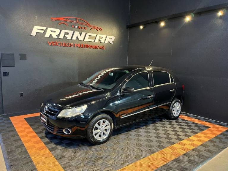 VOLKSWAGEN - GOL - 2009/2010 - Preta - R$ 29.900,00