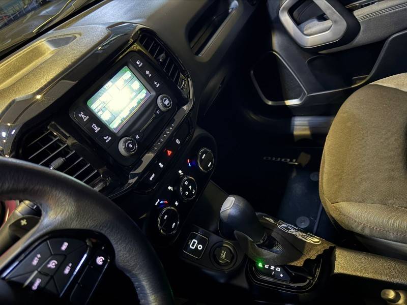 FIAT - TORO - 2017/2018 - Verde - R$ 93.900,00