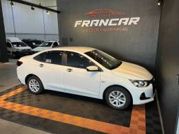 CHEVROLET - ONIX - 2022/2023 - Branca - R$ 63.900,00