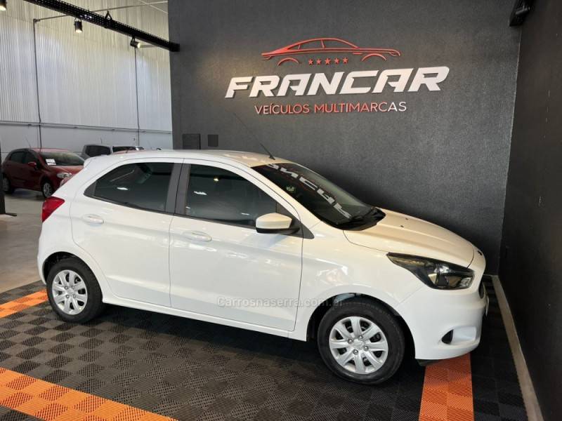 FORD - KA - 2016/2017 - Branca - R$ 47.900,00