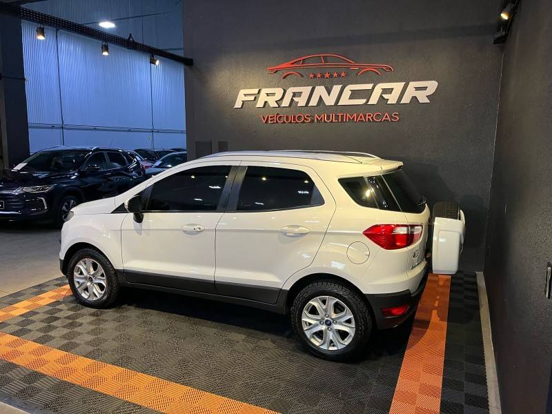 FORD - ECOSPORT - 2014/2015 - Branca - R$ 58.900,00