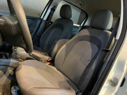 FIAT - PUNTO - 2013/2013 - Branca - R$ 41.900,00