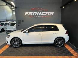 VOLKSWAGEN - GOLF - 2014/2015 - Branca - R$ 77.900,00