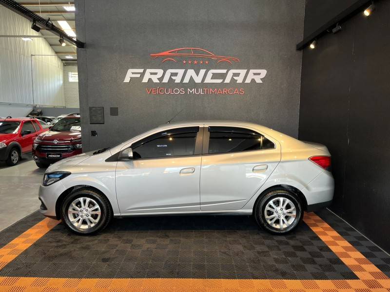 CHEVROLET - PRISMA - 2015/2015 - Prata - R$ 57.900,00
