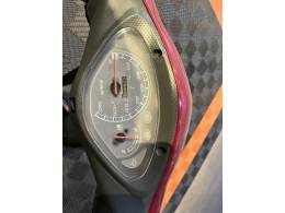 HONDA - BIZ 125 - 2006/2006 - Vermelha - R$ 8.900,00