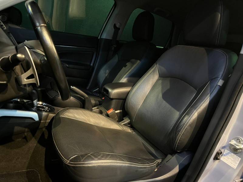 MITSUBISHI - ASX - 2013/2014 - Prata - R$ 76.900,00