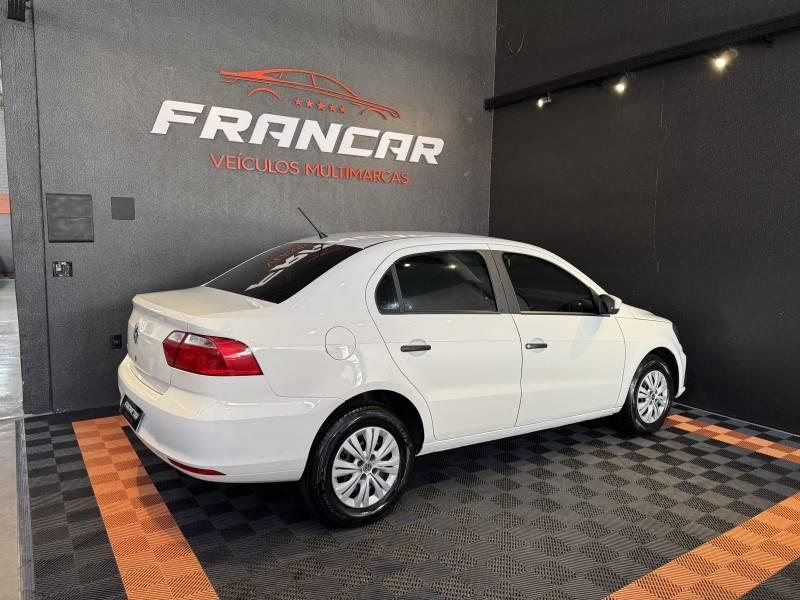 VOLKSWAGEN - VOYAGE - 2017/2017 - Branca - R$ 52.900,00