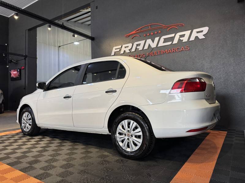 VOLKSWAGEN - VOYAGE - 2017/2017 - Branca - R$ 52.900,00