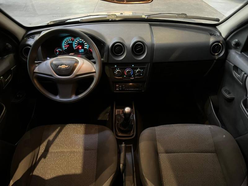 CHEVROLET - CELTA - 2012/2012 - Prata - R$ 29.900,00