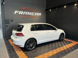 VOLKSWAGEN - GOLF - 2014/2015 - Branca - R$ 77.900,00