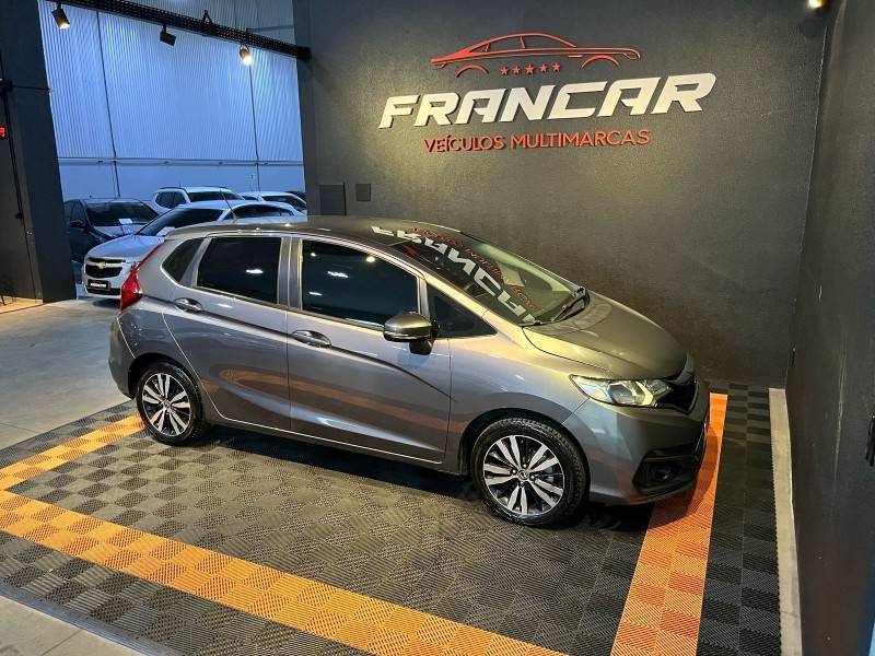 HONDA - FIT - 2019/2020 - Cinza - R$ 87.900,00