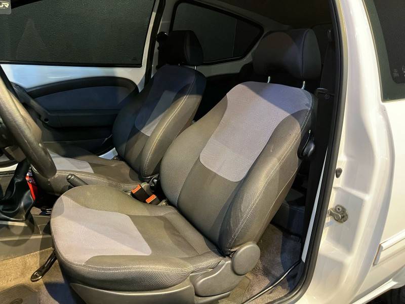 FORD - KA - 2013/2013 - Branca - R$ 33.000,00