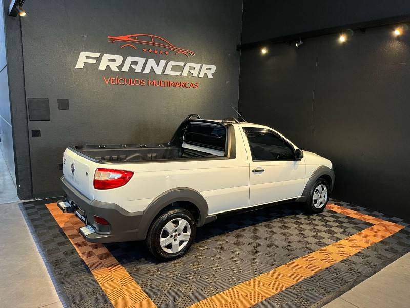 FIAT - STRADA - 2013/2014 - Branca - R$ 48.900,00