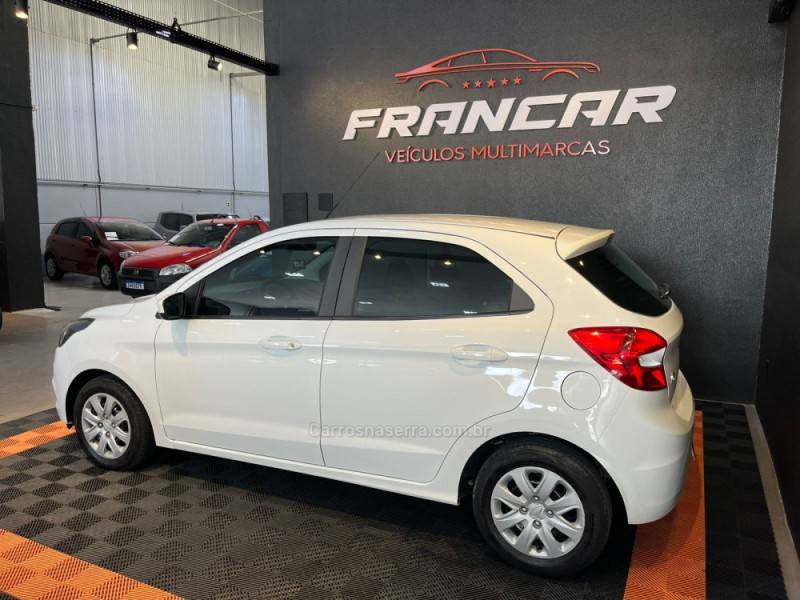 FORD - KA - 2016/2017 - Branca - R$ 47.900,00