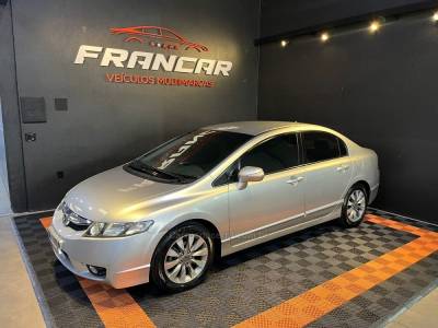 HONDA - CIVIC - 2010/2011 - Prata - R$ 59.900,00