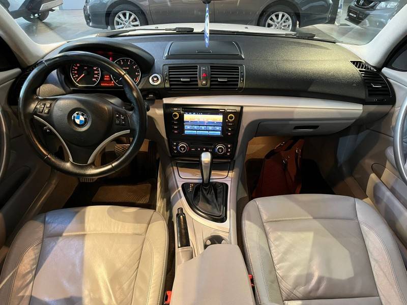BMW - 120I - 2008/2009 - Branca - R$ 62.900,00