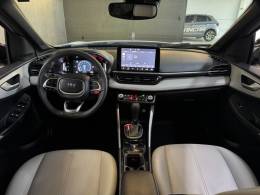 FIAT - FASTBACK - 2023/2024 - Branca - R$ 127.900,00