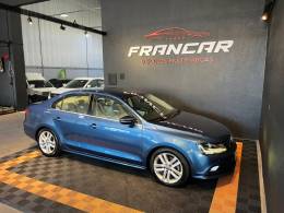 VOLKSWAGEN - JETTA - 2017/2017 - Azul - R$ 98.900,00