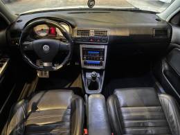 VOLKSWAGEN - GOLF - 2011/2012 - Branca - R$ 59.900,00