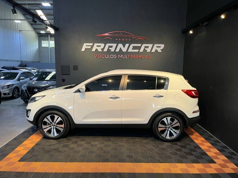KIA MOTORS - SPORTAGE - 2013/2013 - Branca - R$ 83.900,00