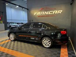 VOLKSWAGEN - JETTA - 2012/2012 - Preta - R$ 58.900,00