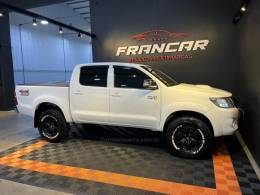 TOYOTA - HILUX - 2013/2013 - Branca - R$ 141.900,00