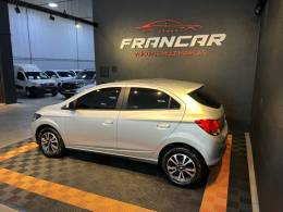 CHEVROLET - ONIX - 2016/2016 - Prata - R$ 59.900,00