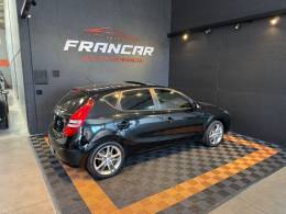 HYUNDAI - I30 - 2011/2012 - Preta - R$ 49.900,00