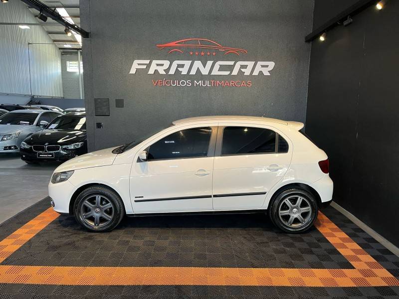 VOLKSWAGEN - GOL - 2009/2010 - Branca - R$ 36.900,00
