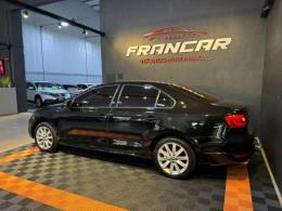 VOLKSWAGEN - JETTA - 2012/2012 - Preta - R$ 59.900,00