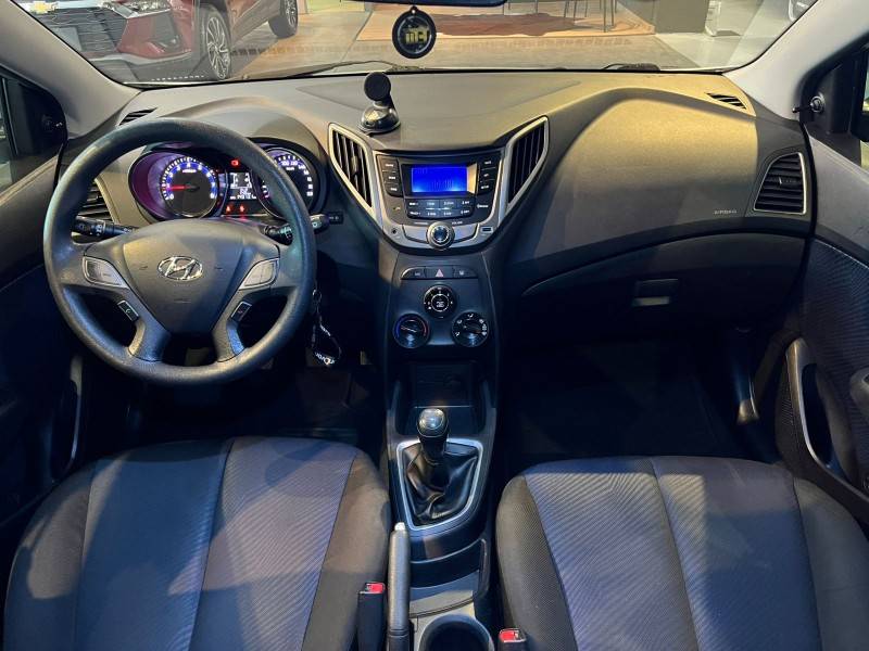 HYUNDAI - HB20 - 2013/2013 - Prata - R$ 39.900,00