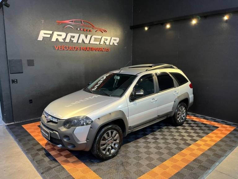 FIAT - PALIO - 2019/2019 - Prata - R$ 59.900,00