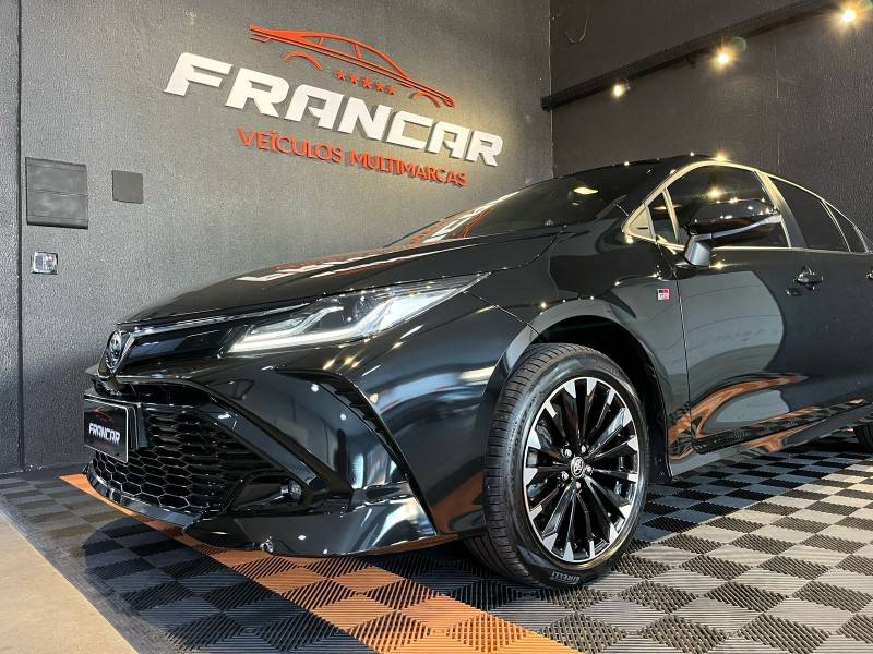 TOYOTA - COROLLA - 2024/2024 - Preta - R$ 173.900,00