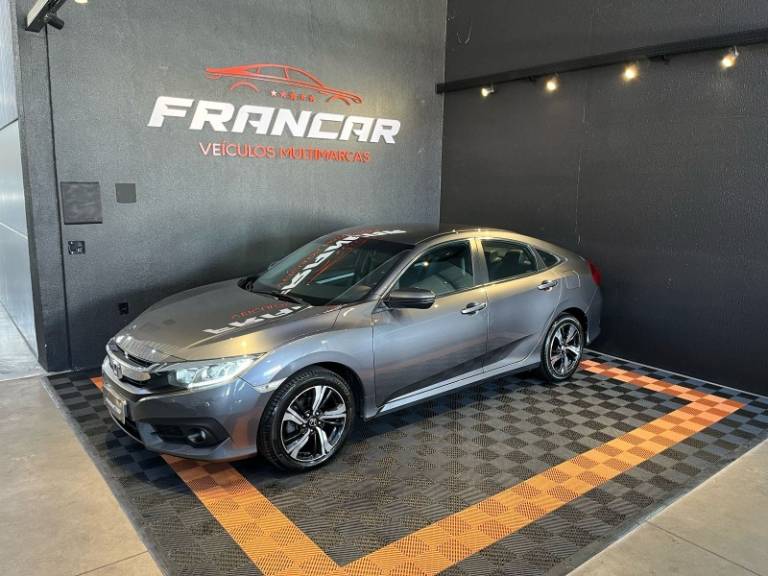 HONDA - CIVIC - 2019/2019 - Cinza - R$ 118.900,00