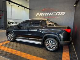 FIAT - TORO - 2020/2021 - Preta - R$ 124.900,00