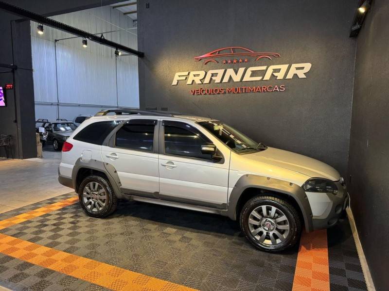 FIAT - PALIO - 2019/2019 - Prata - R$ 59.900,00