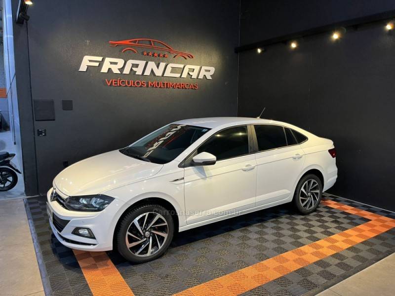 VOLKSWAGEN - VIRTUS - 2022/2022 - Branca - R$ 107.900,00