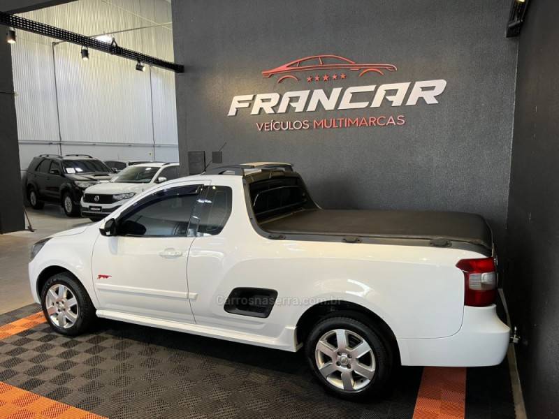 CHEVROLET - MONTANA - 2011/2012 - Branca - R$ 46.900,00