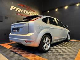 FORD - FOCUS - 2011/2012 - Prata - R$ 45.900,00
