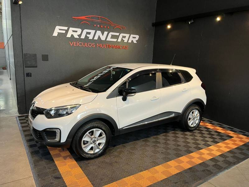 RENAULT - CAPTUR - 2019/2019 - Branca - R$ 75.900,00