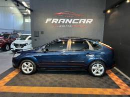 FORD - FOCUS - 2012/2013 - Azul - R$ 43.900,00