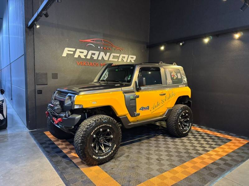 TROLLER - T4 BOLD - 2016/2017 - Amarela - R$ 219.900,00